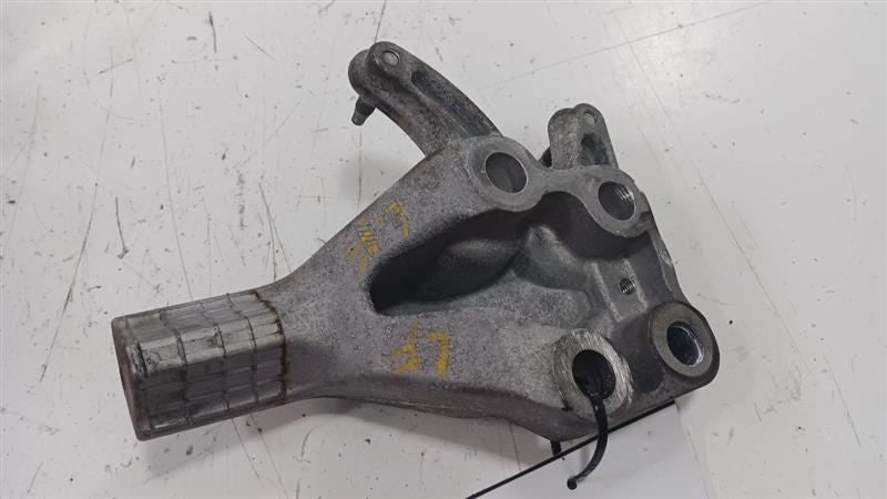 Buick Encore Engine Motor Mount Left Driver  2013 2014 2015 2016 OEM