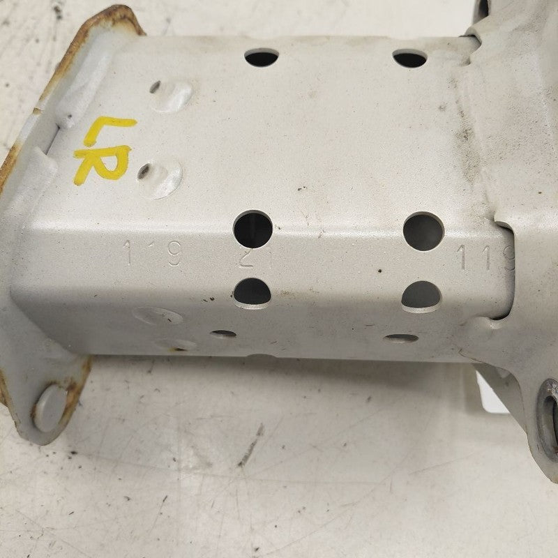 Nissan Rogue Bumper Mount Bracket Left Driver Side Rear  2021 2022 202