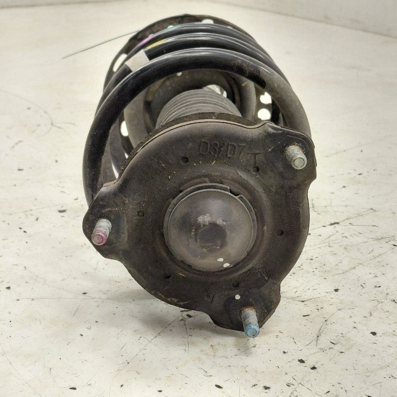 Passenger Right Strut Front FWD Fits 20-22 Kia Sportage