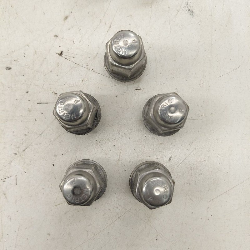 Chevy Trax Lug Nut Set  2022 2021