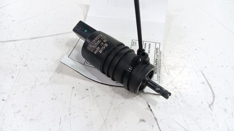 Buick Lacrosse Windshield Washer Wash Fluid Reservoir Motor Pump Electric 2013 2