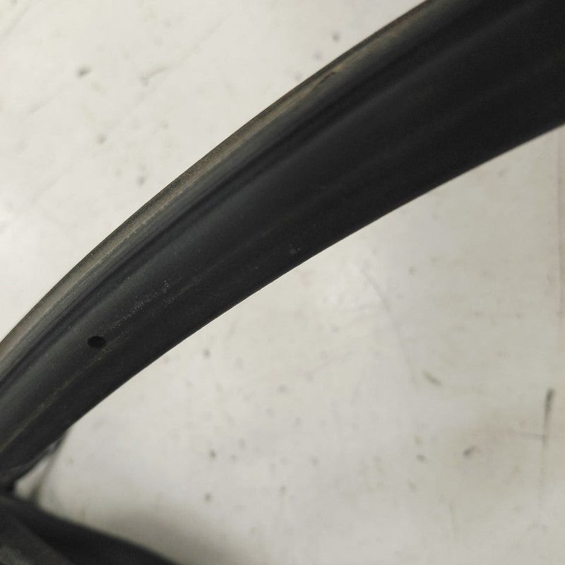 Honda CR-Z On Door Seal Rubber Right Passenger Front  2015 2014 2013