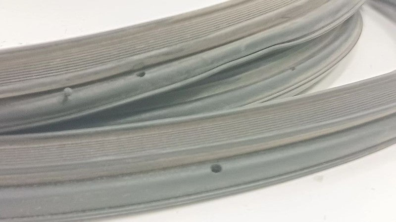 Chevy Volt Trunk Lid Hatch Door Rear Back Rubber Seal  2011 2012 2013 2014 2015