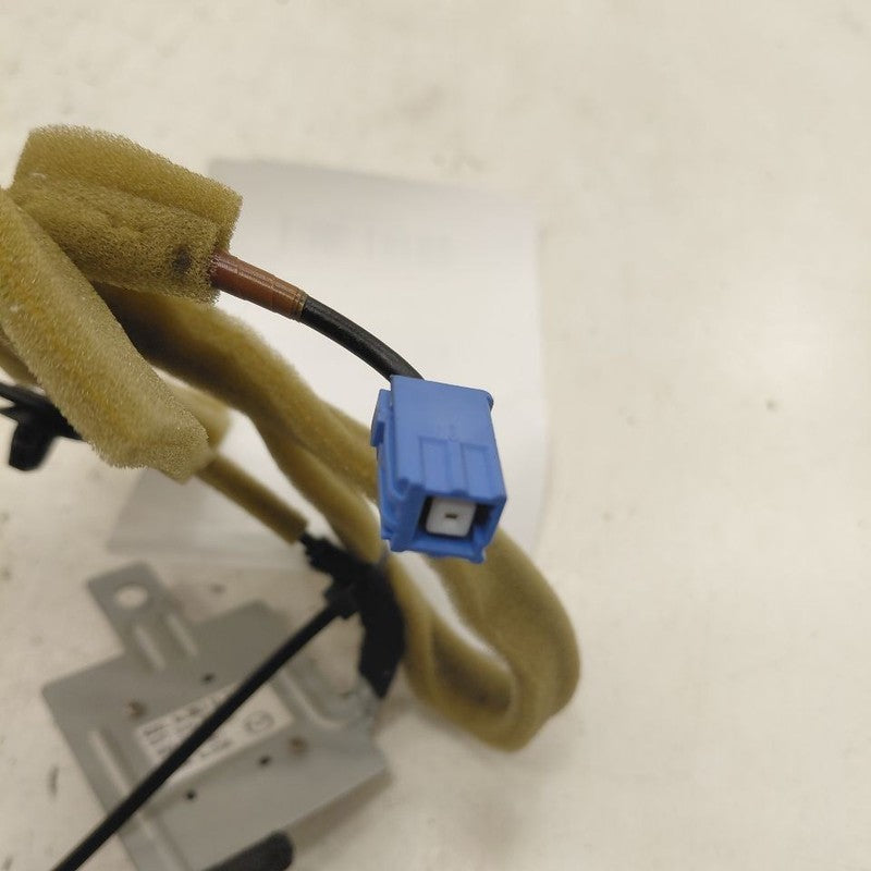 Mazda 6 Antenna Module {GML866DY0} 2016 2015 2014