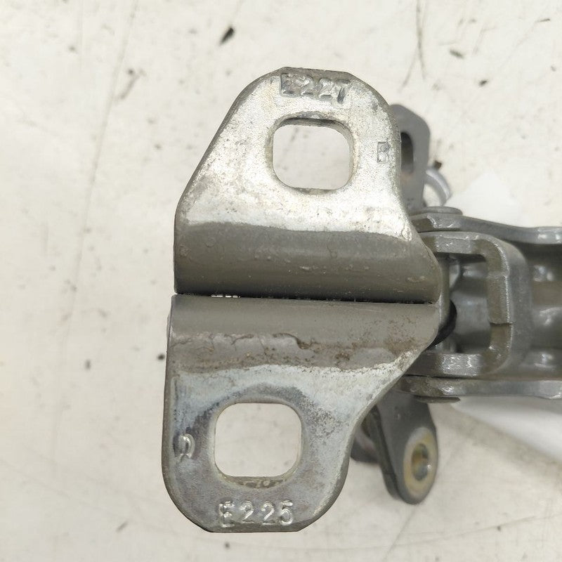 Chevy Volt Door Hinge Set Right Rear Passenger  2019 2018 2017 2016