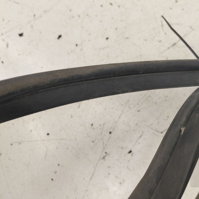 Honda Clarity Cowl Vent Panel Hood Rubber Seal  2018 2019 2020