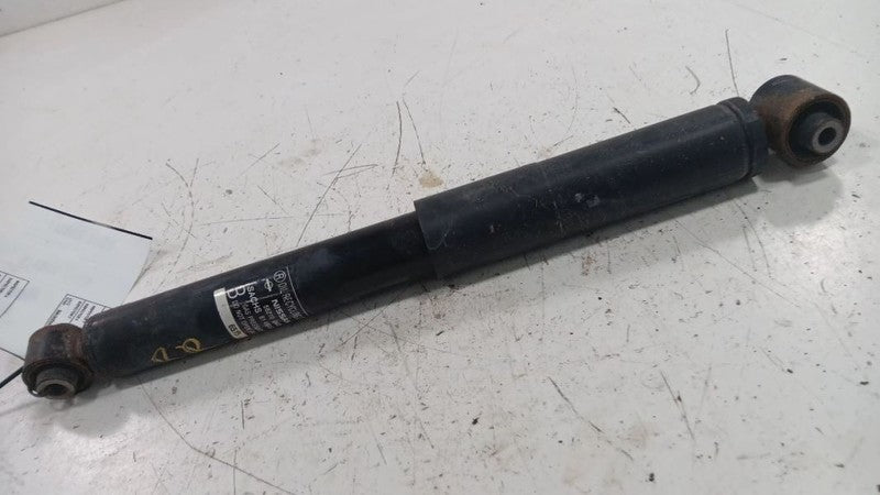 Nissan Rogue Passenger Right Rear Shock Absorber  2014 2015 2016 2017 