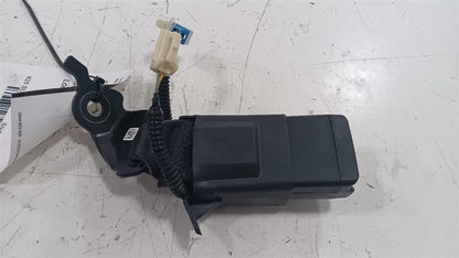 Subaru Impreza Seat Belt Buckle Latch Right Passenger Rear Back 2024 O