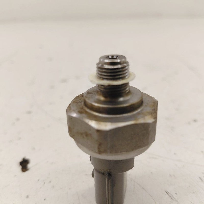 Nissan Rogue Oil Pressure Sensor 2.5 2017 2018 2019 OEM
