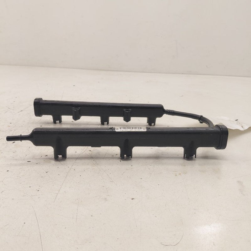 Jeep Cherokee Fuel Rail Injection Injector Mount Bar  3.2 2019 2020 20