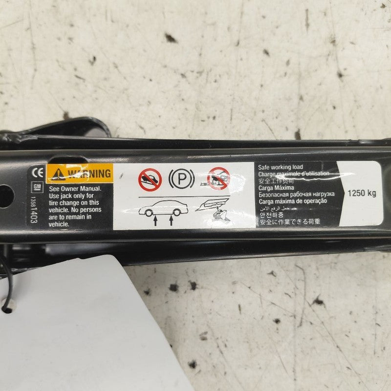 Chevy Trax Spare Tire Changing Jack  2022 2021