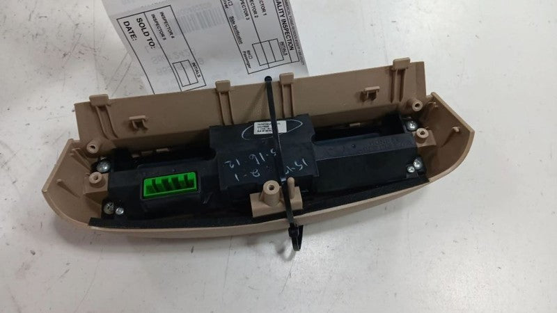 Temperature Control Heat Heater AC Rear Console VIN 7 8th Digit Fits 1