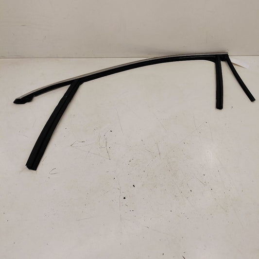 Ford Escape Door Glass Window Seal Rubber Left Driver Front  2022 2023