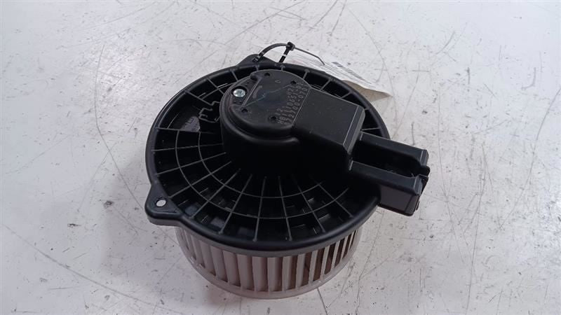 Blower Motor Fits 13-18 MAZDA CX-5