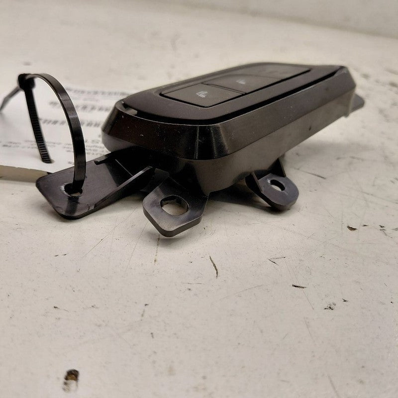 Cadillac CT6 Passenger Right Rear Heated Seat Switch {23223850} 2018 2