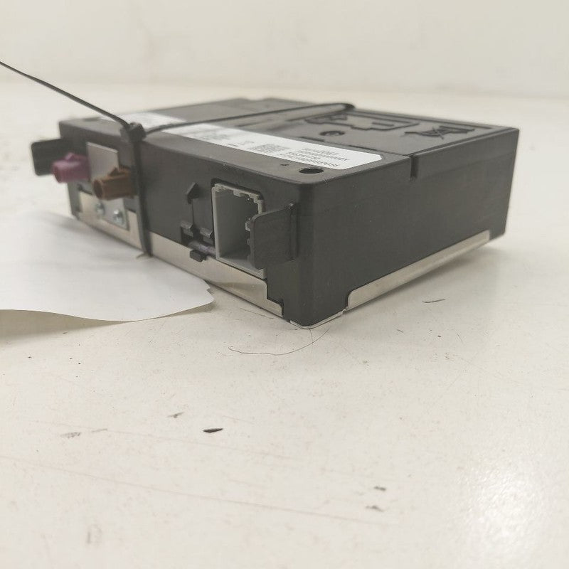 Communication Telematics Onstar Control Module Opt UE1 21-25 Cadillac 