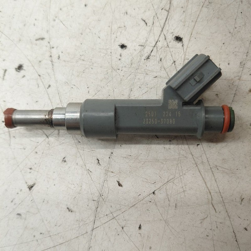 Fuel Injection Injector Fits 16-22 Toyota Prius