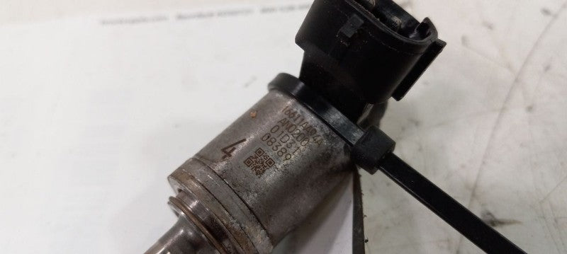 Fuel Injection Parts Fuel Injector Fits 17-19 IMPREZA  OEM