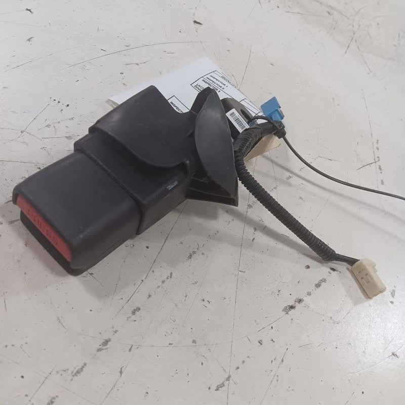 Outback Legacy Seat Belt Buckle Latch Right Passenger Rear Back  2025 2024 2023 