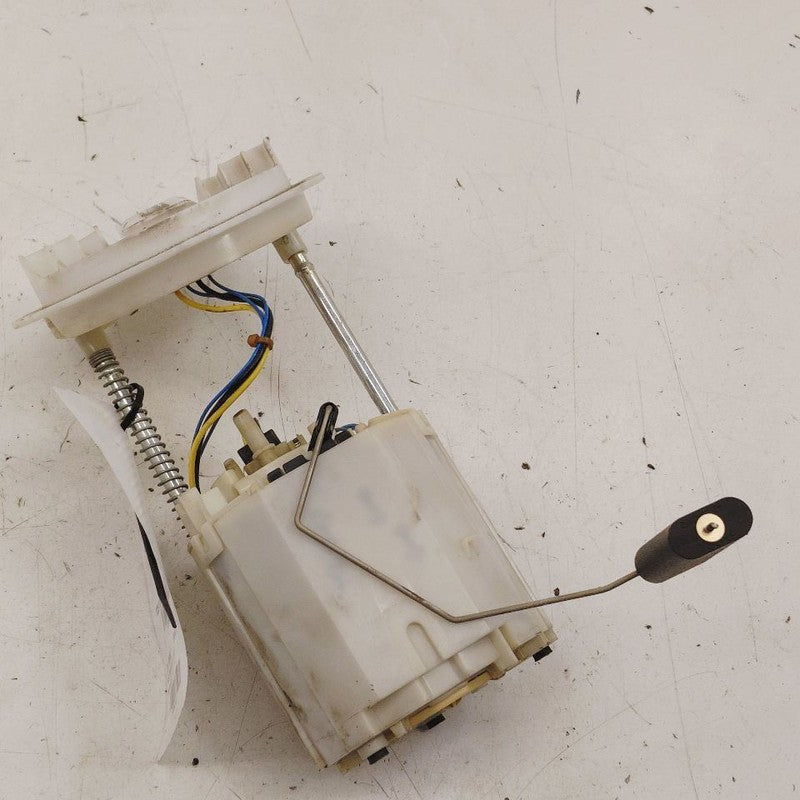 Driver Left Side Gas Fuel Pump Assembly 6.4L Fits 17-21 Dodge Challeng