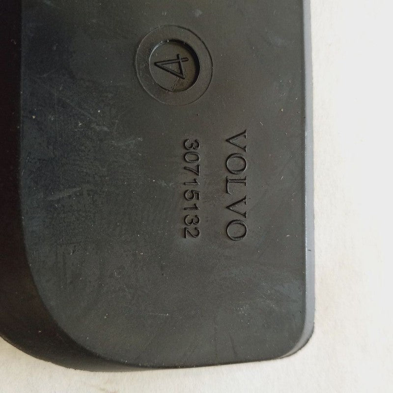Volvo S60 Center Console Rubber Mat {30715132} 2018 2017 2016