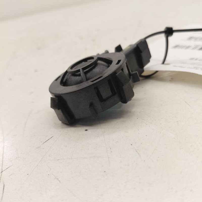 Volvo S60 Tweeter Right Passenger Rear Tweeter Speaker  2018 2017 2016