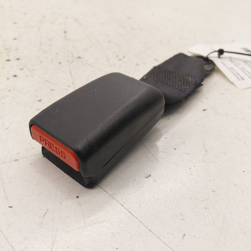Kia Sorento Seat Belt Buckle Latch Right Passenger Rear Back  2018 201