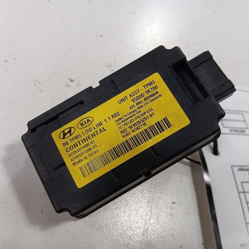 Suspension TPMS Control Module Fits 15-17 Hyundai Accent OEM
