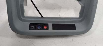 Chevy Cruze Dome Light Bezel2019 2018 2017 2016