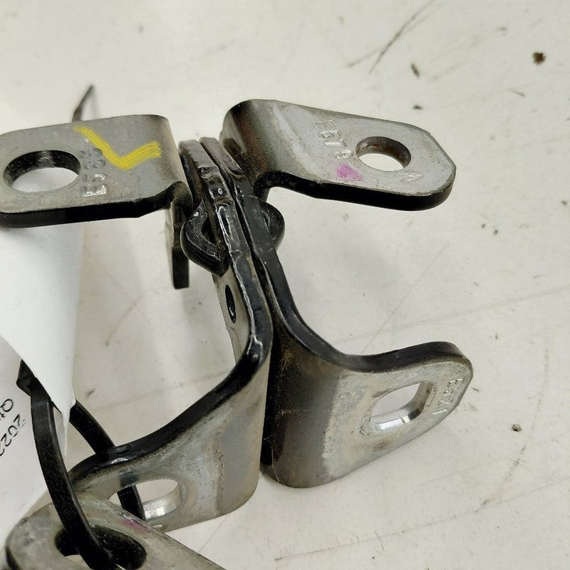 Chevy Trailblazer Door Hinge Set Left Driver Rear  2023 2022 2021