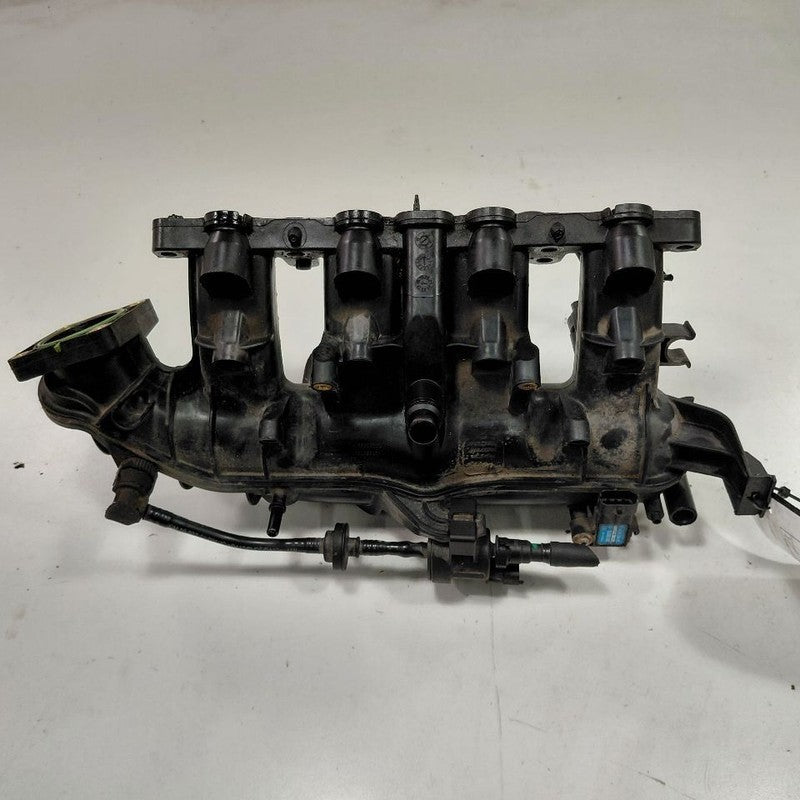 Air Intake Manifold VIN B 8th Digit Opt Luv Fits 13-21 Buick Encore OE