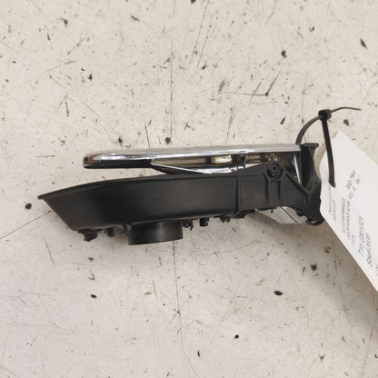 Chevy Trax Door Handle Right Passenger Rear Interior Inside  2022 2021