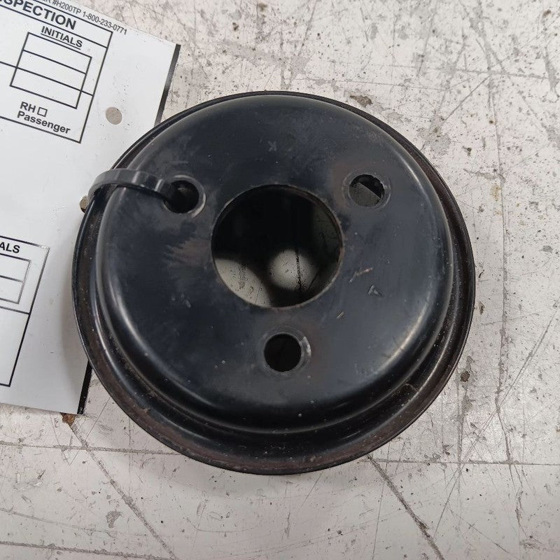 Nissan Kicks Water Pump Pulley  1.6 2021 2022 2023 2024