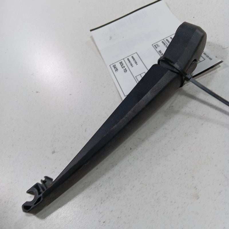 Hyundai Accent Wiper Arm Rear  2017 2016 2015 2014 2013 2012