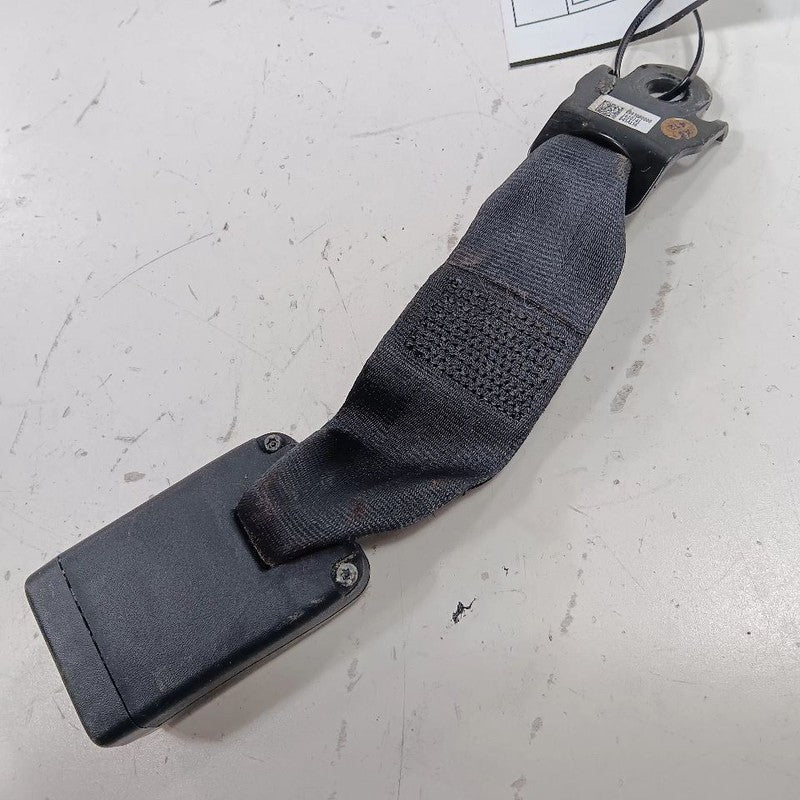 Kia Forte Center Rear Back Seat Belt Buckle Latch 2015 2016 2017 2018