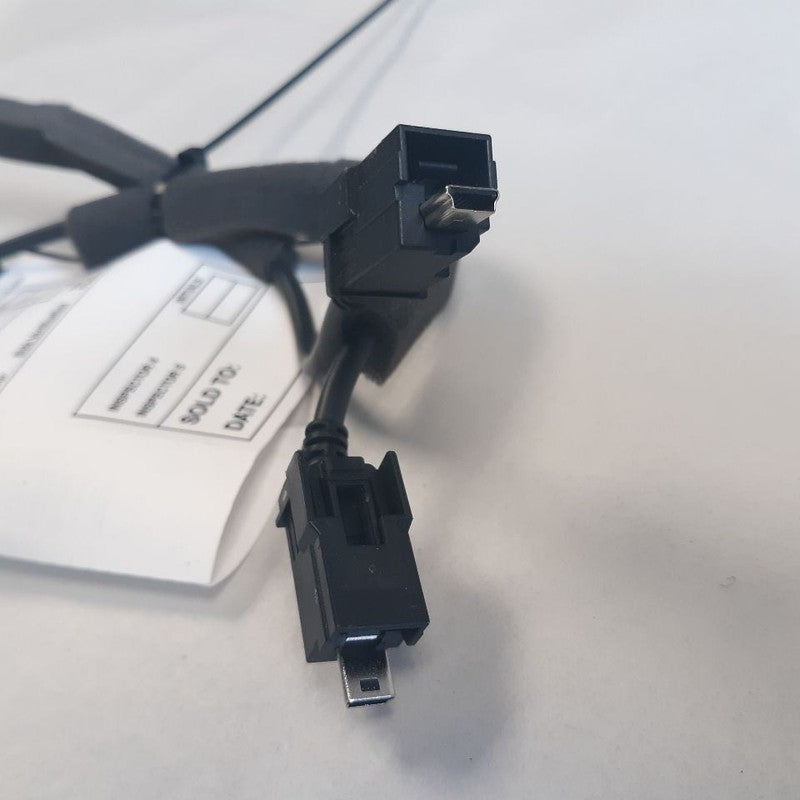 Nissan Versa USB Cable {280885RL0A}  2023 2022 2021 2020