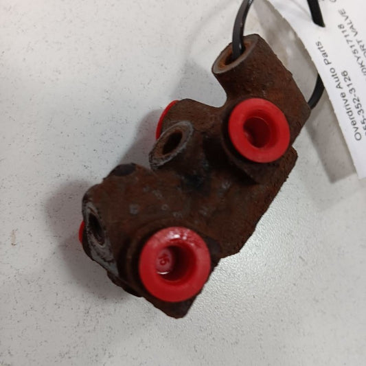 Toyota Yaris Brake Line Proportioning Valve Junction Splitter  2020 20
