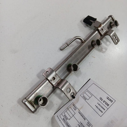 Jeep Renegade Fuel Rail Injection Injector Mount Bar  2017 2018 2019 2020