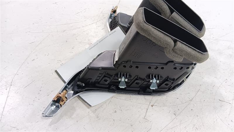 Chevrolet Equinox Dash Air Vent Center Middle 2018 2019 OEM