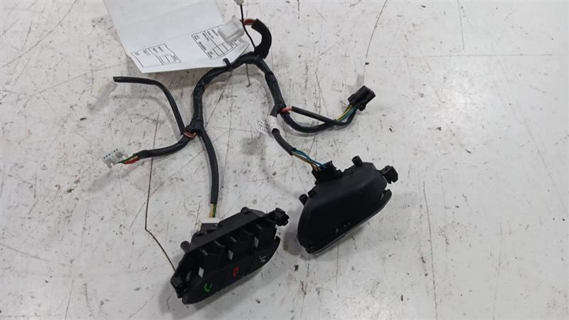 Hyundai Veloster Column Switch Blinker Signal Wiper Mount Bracket  2012 2013 201