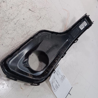 Jeep Compass Front Bumper Fog Light Insert Trim Bezel Right Passenger Side  2018