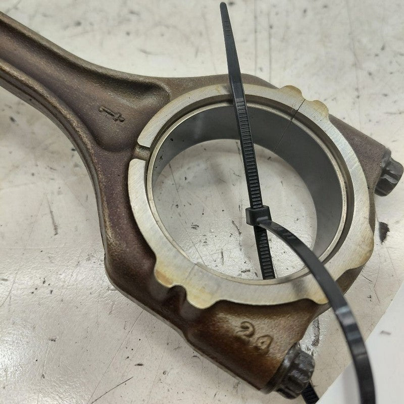 Mitsubishi Outlander   Single Piston With Connecting Rod   2018 2017 2