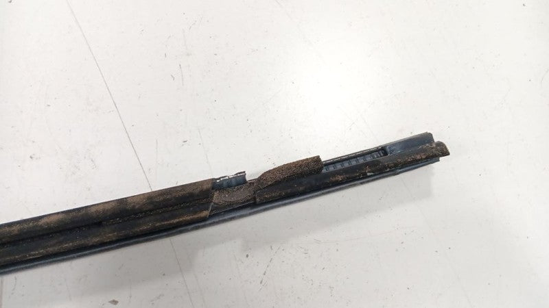 Buick Encore Driver Left Front Weather Strip Interior 2016 2017 2018 2