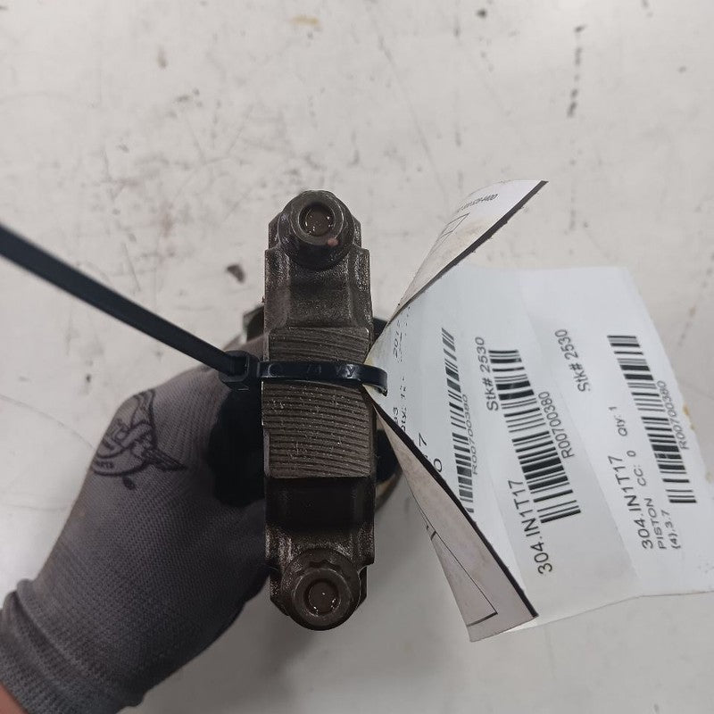 INFINITI QX50 Single Piston With Connecting Rod   2017 2016 2015 2014