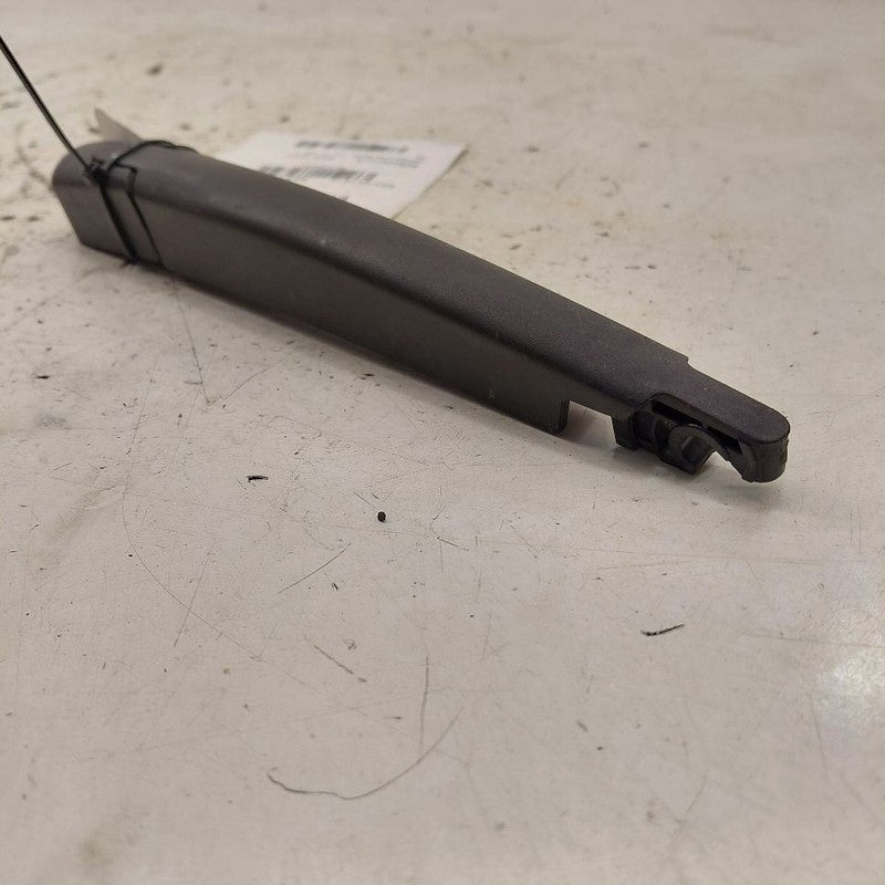 Hyundai Santa Fe Wiper Arm Rear  2019 2020