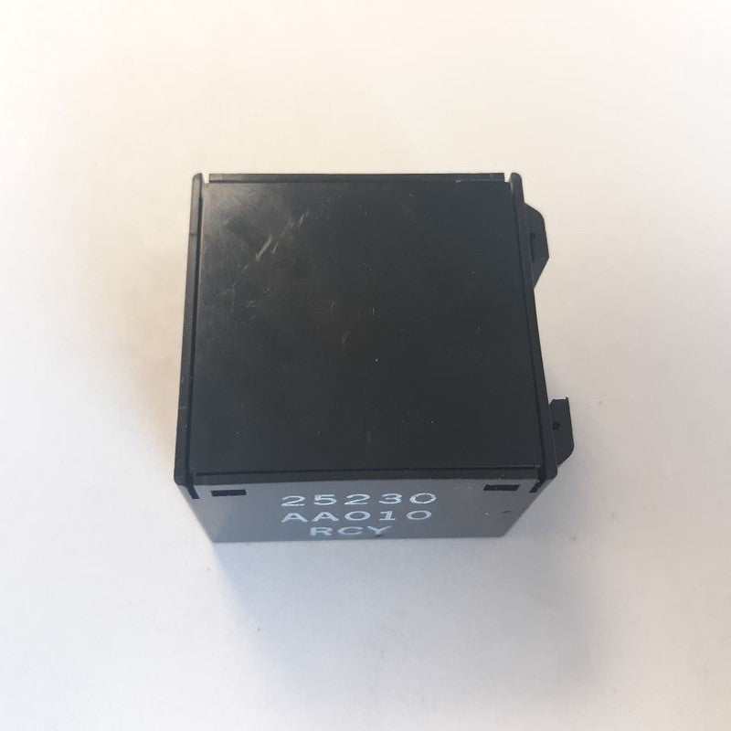 Nissan Versa Door Lock Fuse Relay {25230AA010} 2023 2022 2021 2020