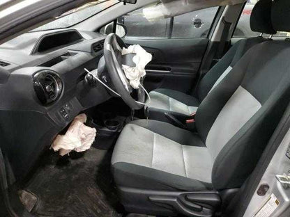 Does Not Apply 2015 Toyota Prius EGR Valve 