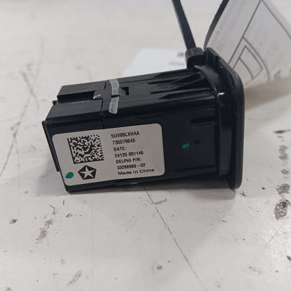 Jeep Compass USB Plug In Hub Port  2021 2020 2019 2018 2017