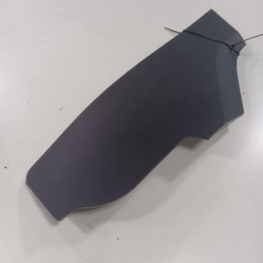 Kia Sorento Passenger Right Side Center Console Trim 2018 2017 2016