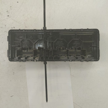 Temperature Heater And Air Conditioning Control Module Fits 21-25 Chev